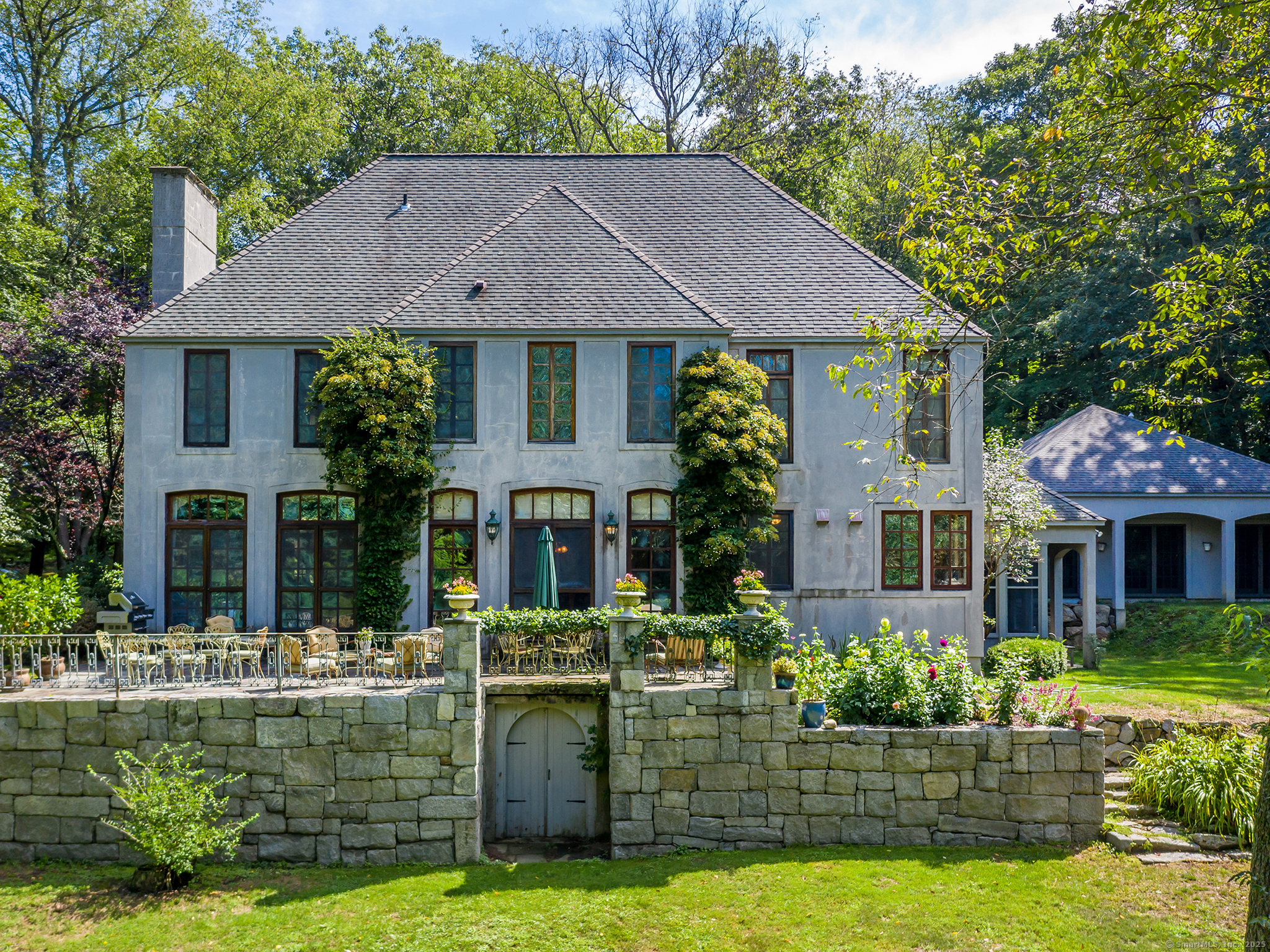 28 West Chestnut Hill Road Litchfield CT 06759