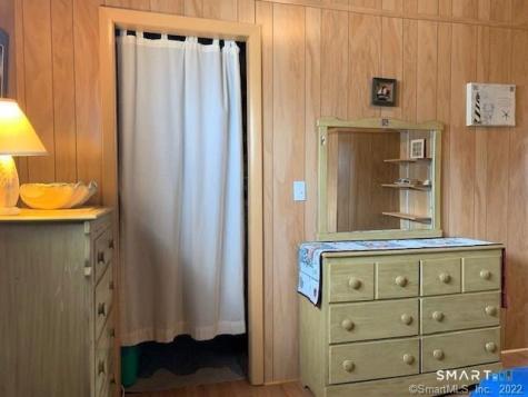 17 Barnes Road Old Saybrook CT 06475