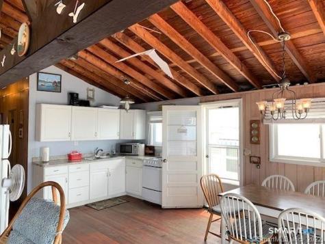 17 Barnes Road Old Saybrook CT 06475