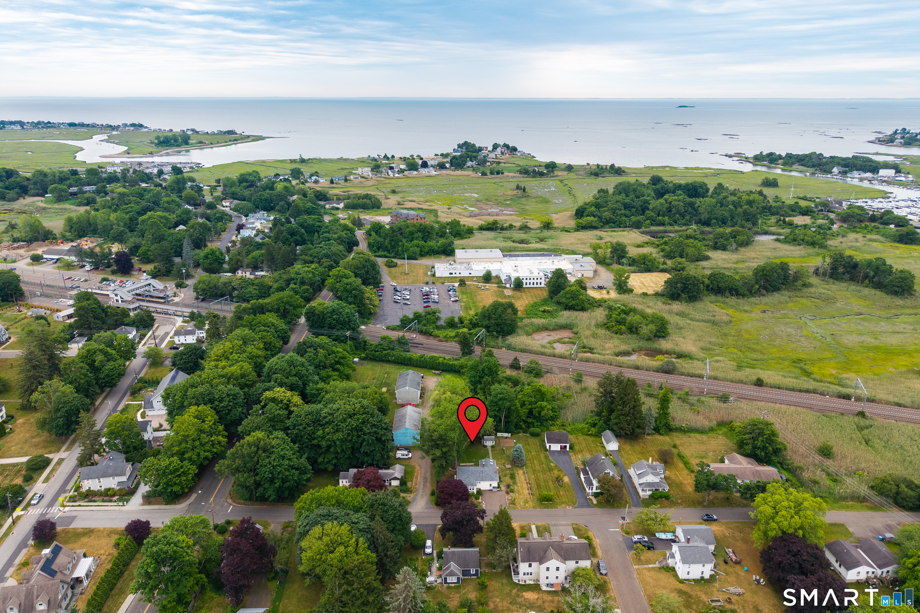 32 Summer Street Guilford CT 06437