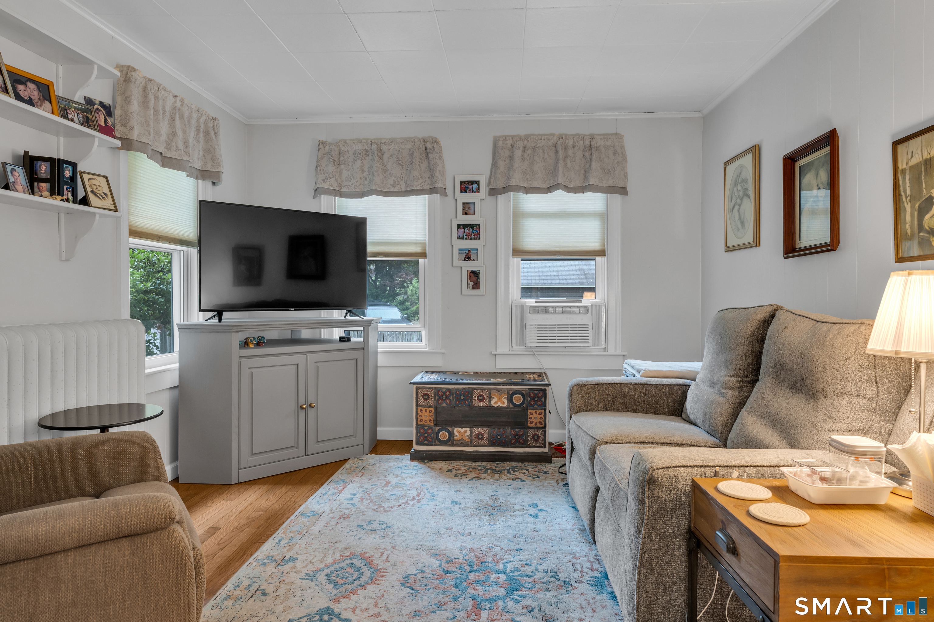 32 Summer Street Guilford CT 06437
