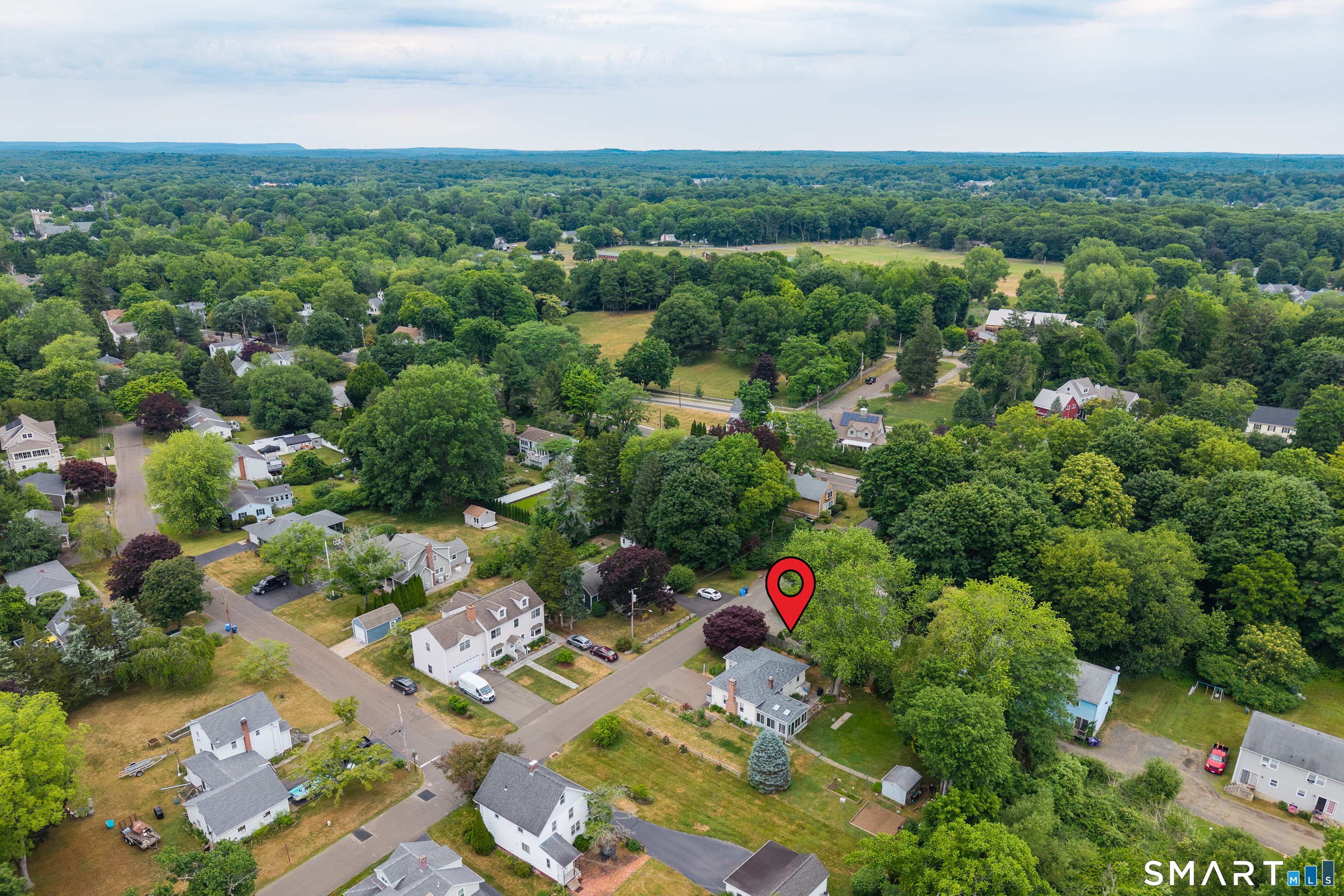 32 Summer Street Guilford CT 06437