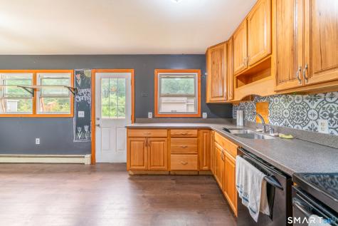 782 Hopeville Road Griswold CT 06351