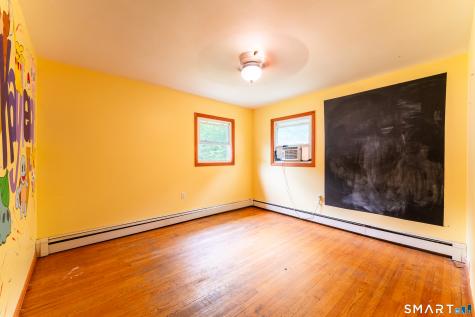 782 Hopeville Road Griswold CT 06351