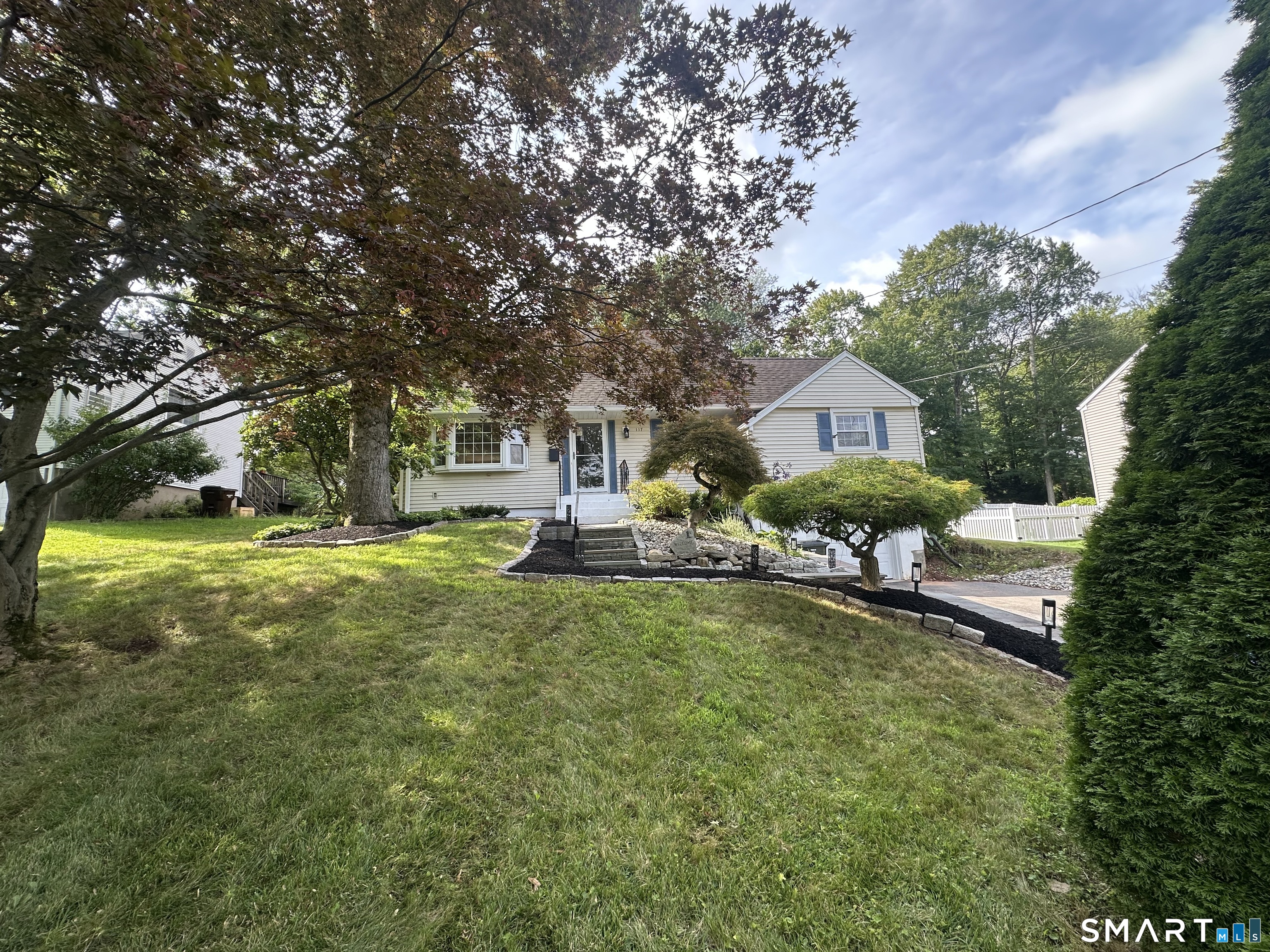 117 Hyde Road West Hartford CT 06117