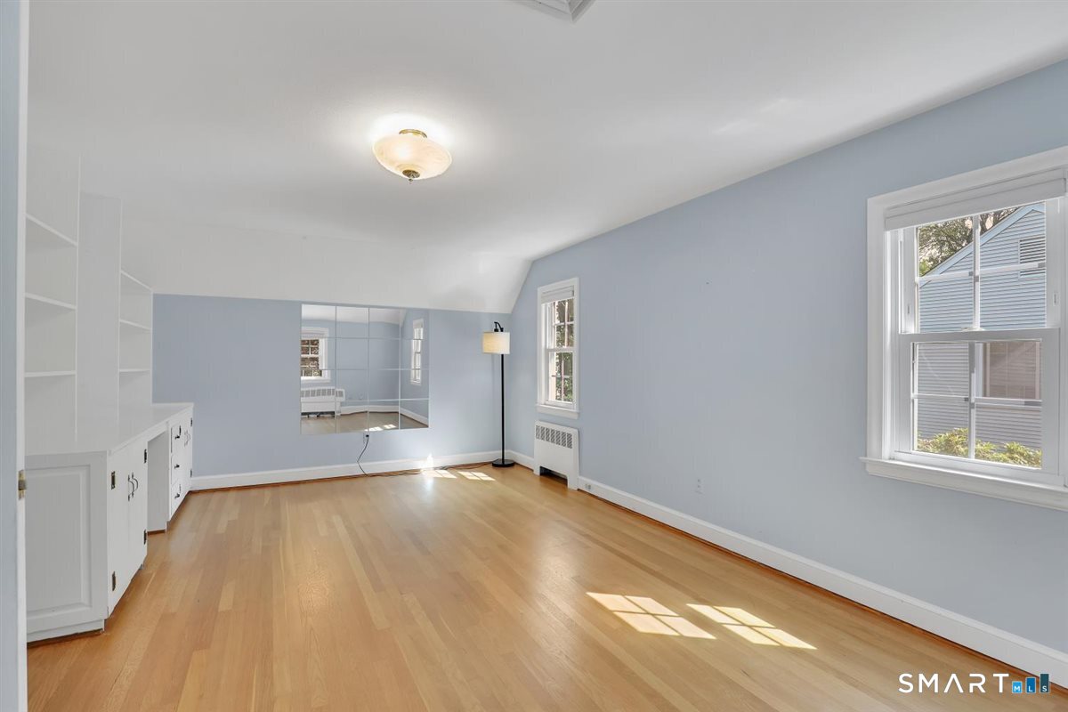 117 Hyde Road West Hartford CT 06117