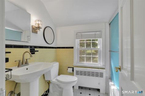 117 Hyde Road West Hartford CT 06117