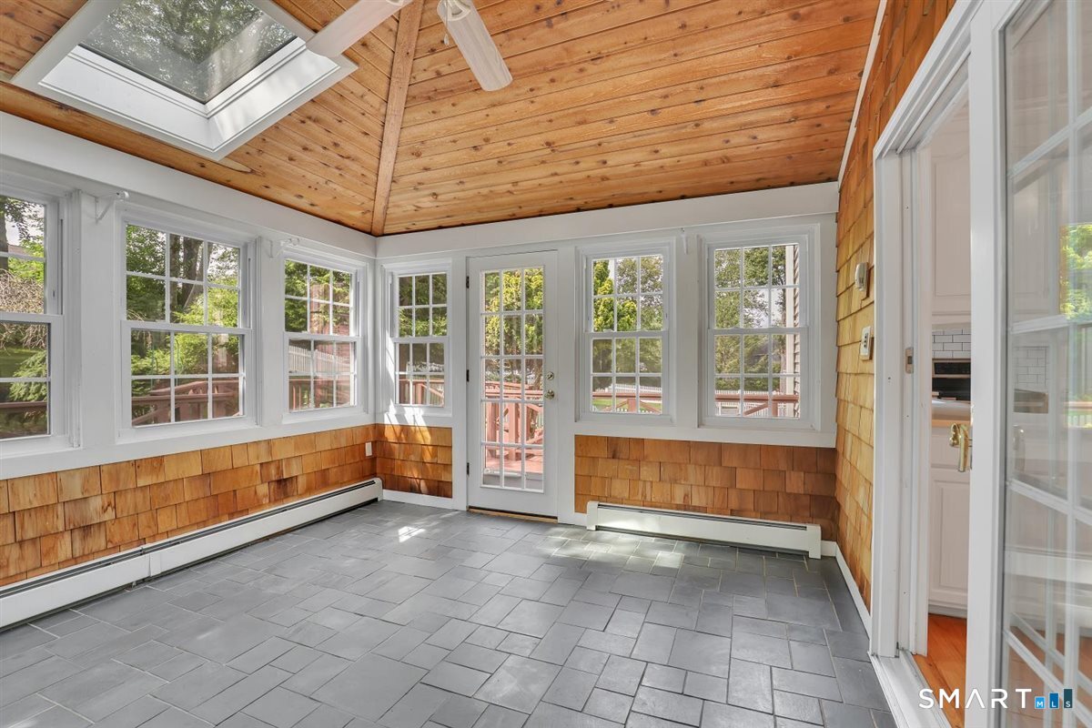 117 Hyde Road West Hartford CT 06117