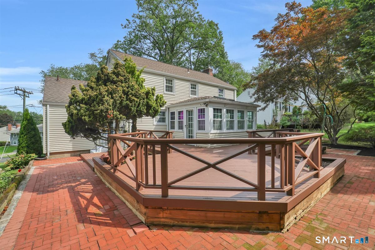 117 Hyde Road West Hartford CT 06117
