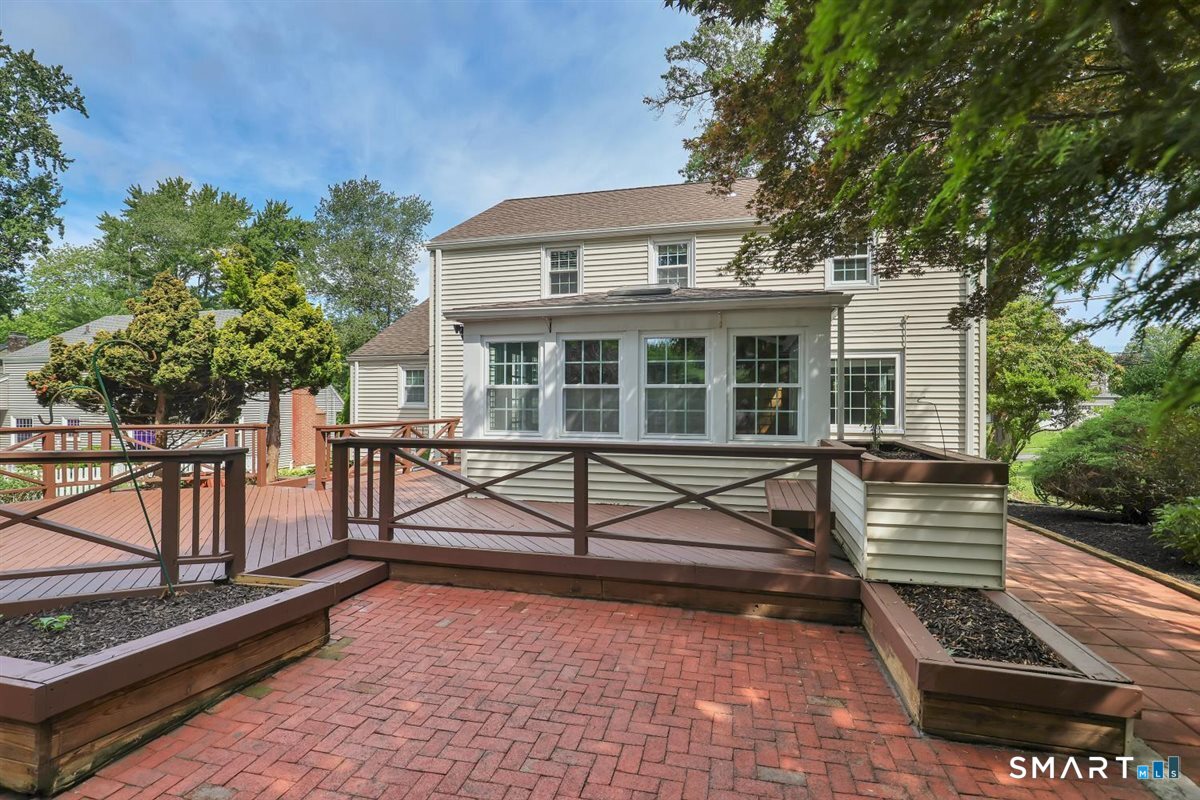 117 Hyde Road West Hartford CT 06117