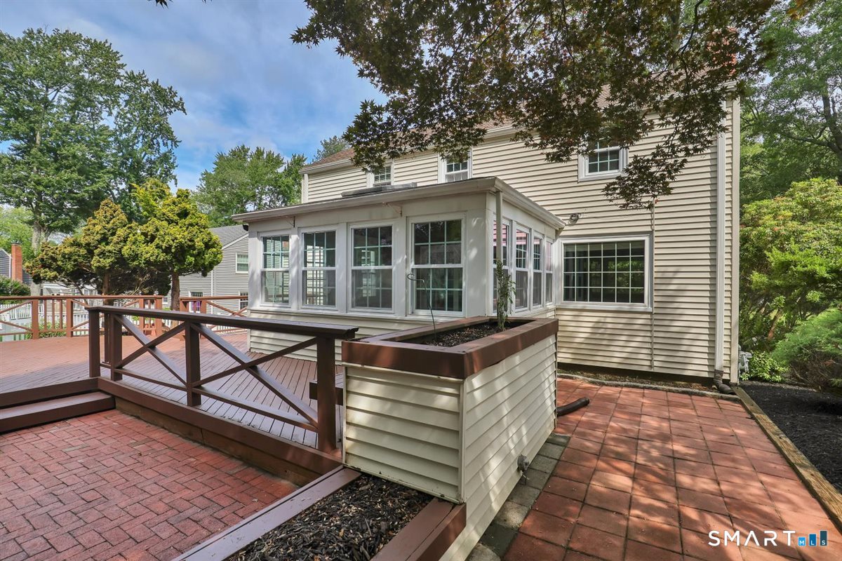 117 Hyde Road West Hartford CT 06117