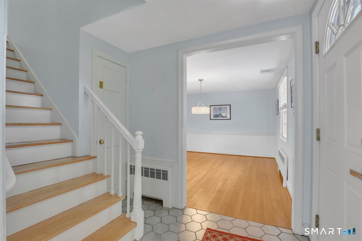 117 Hyde Road West Hartford CT 06117