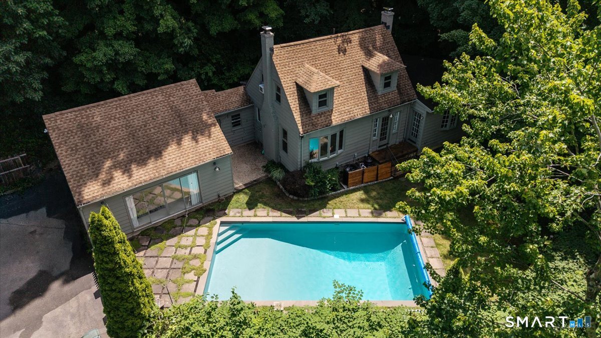 24 Steinmann Avenue Middlebury CT 06762
