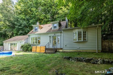 24 Steinmann Avenue Middlebury CT 06762
