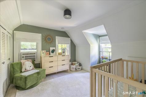 24 Steinmann Avenue Middlebury CT 06762
