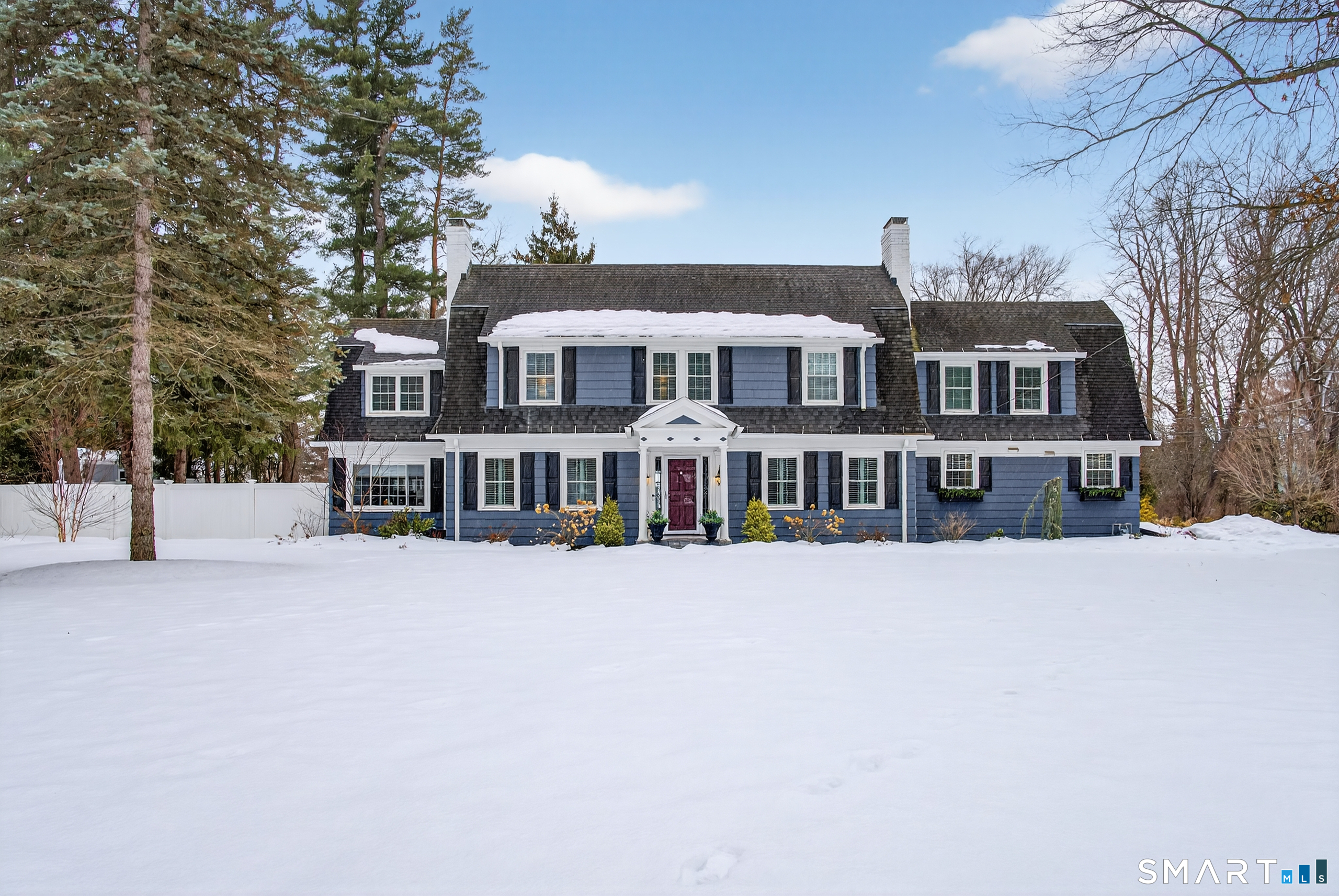 69 Bloomfield Avenue Hartford CT 06105