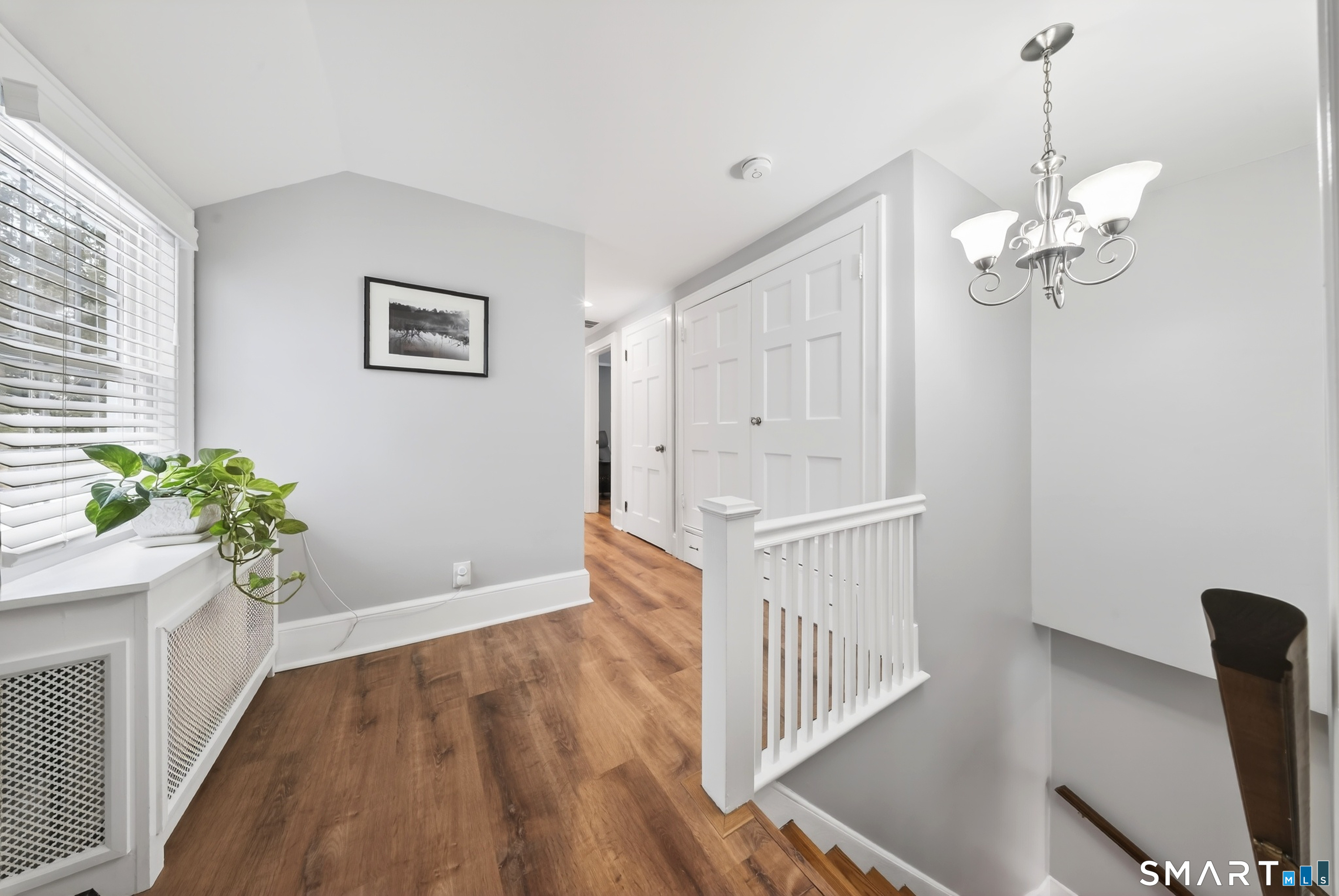 69 Bloomfield Avenue Hartford CT 06105