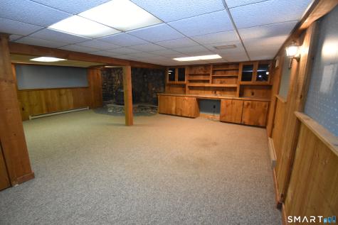 77 Winthrop Road Manchester CT 06040