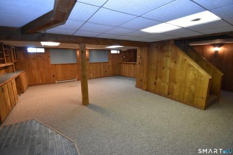 77 Winthrop Road Manchester CT 06040