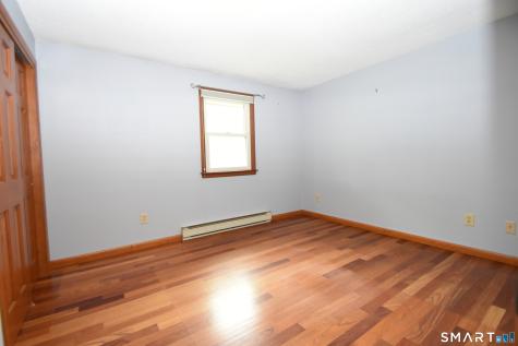 77 Winthrop Road Manchester CT 06040