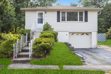 54 Sorrento Avenue East Haven CT 06512