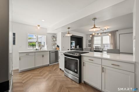 14 Jamaica Court East Haven CT 06512
