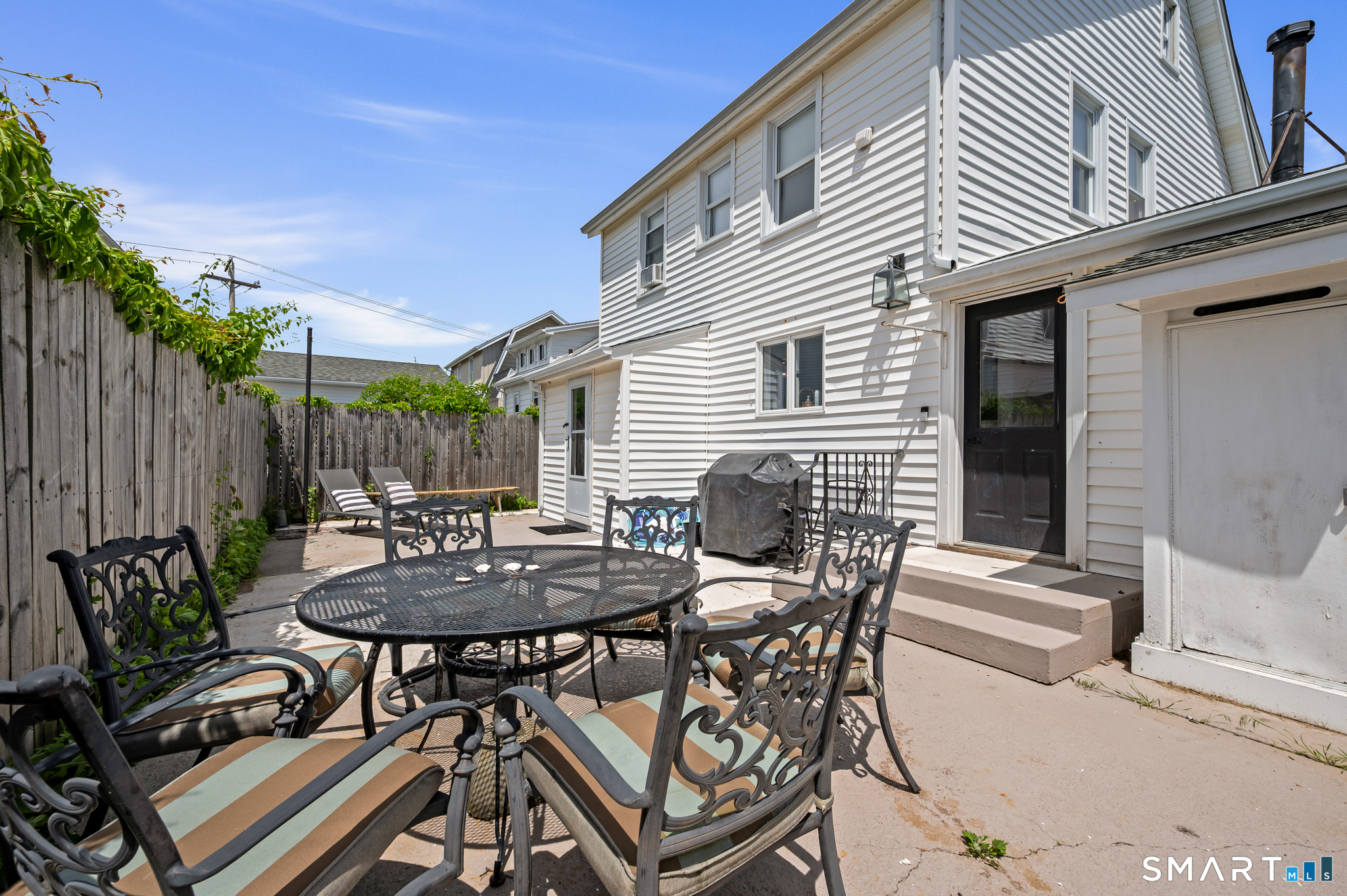 14 Jamaica Court East Haven CT 06512