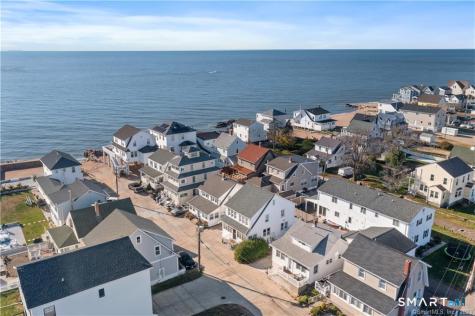 14 Jamaica Court East Haven CT 06512