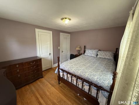 166 Roseleah Avenue Newington CT 06111