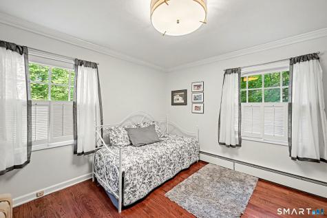 75 Norfield Road Weston CT 06883