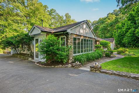 75 Norfield Road Weston CT 06883