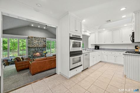 75 Norfield Road Weston CT 06883