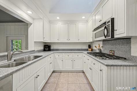 75 Norfield Road Weston CT 06883