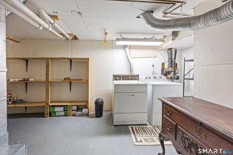 62 Essex Street Manchester CT 06040