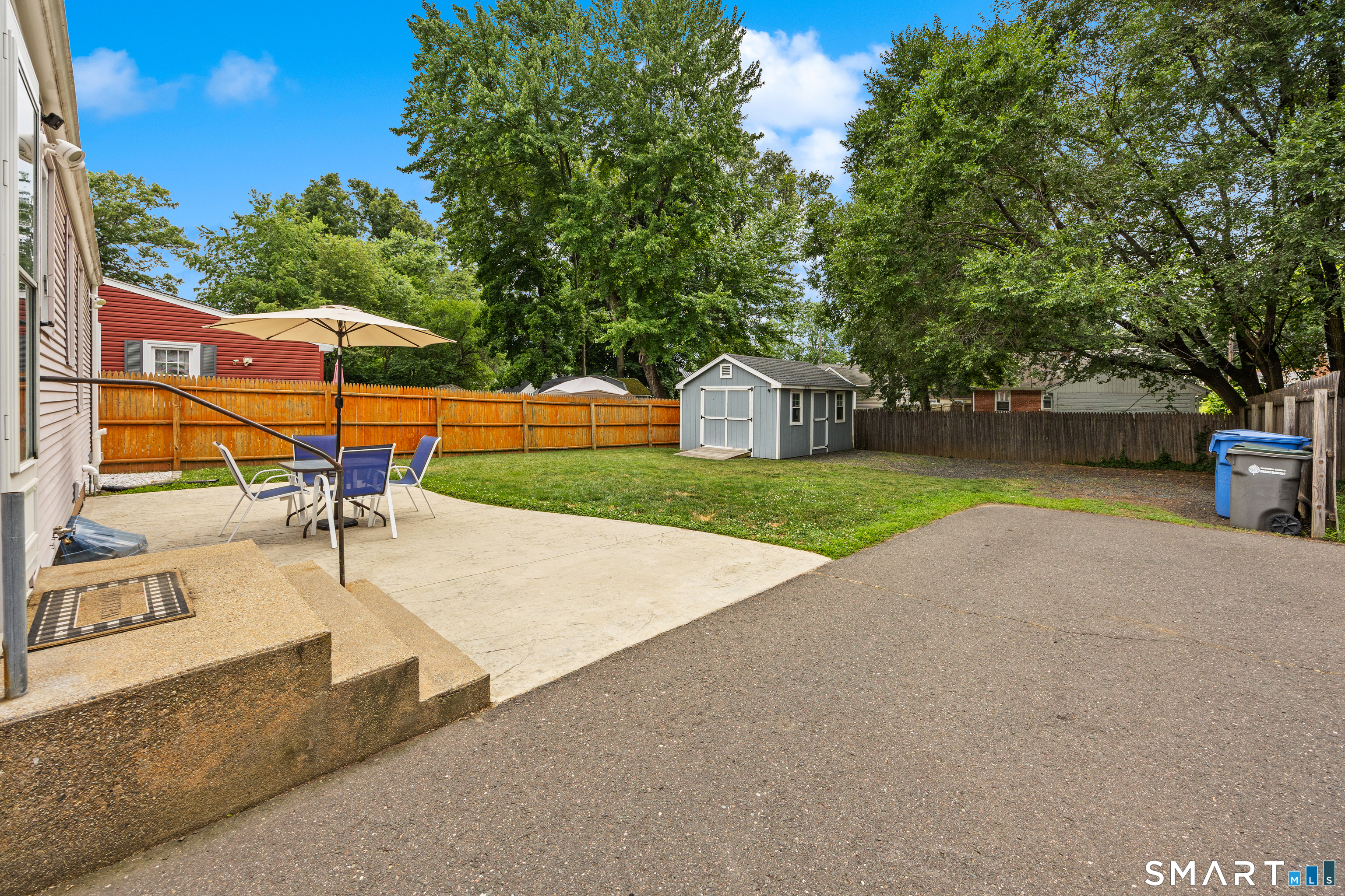 62 Essex Street Manchester CT 06040
