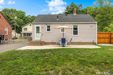 62 Essex Street Manchester CT 06040