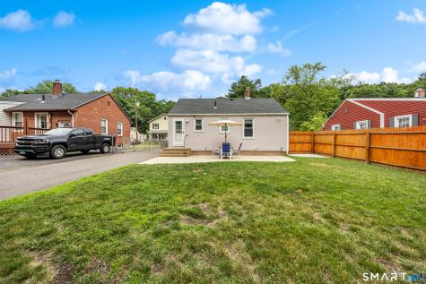 62 Essex Street Manchester CT 06040