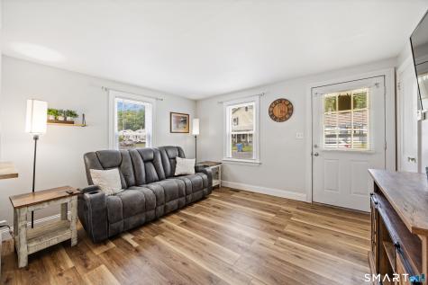 62 Essex Street Manchester CT 06040