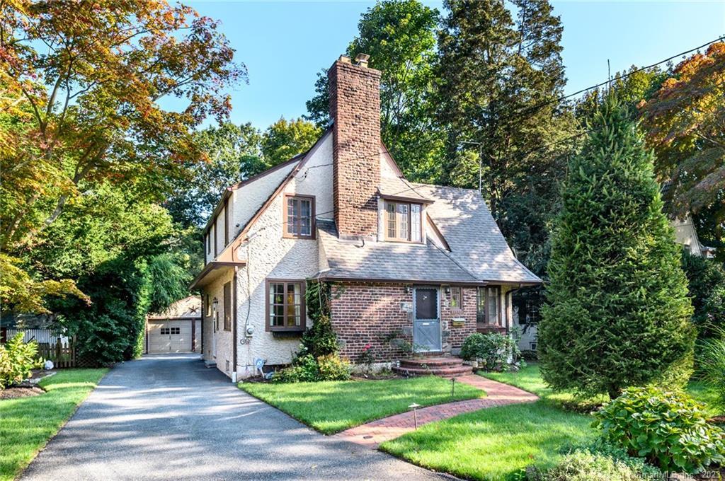 9 Willow Street Norwalk CT 06851