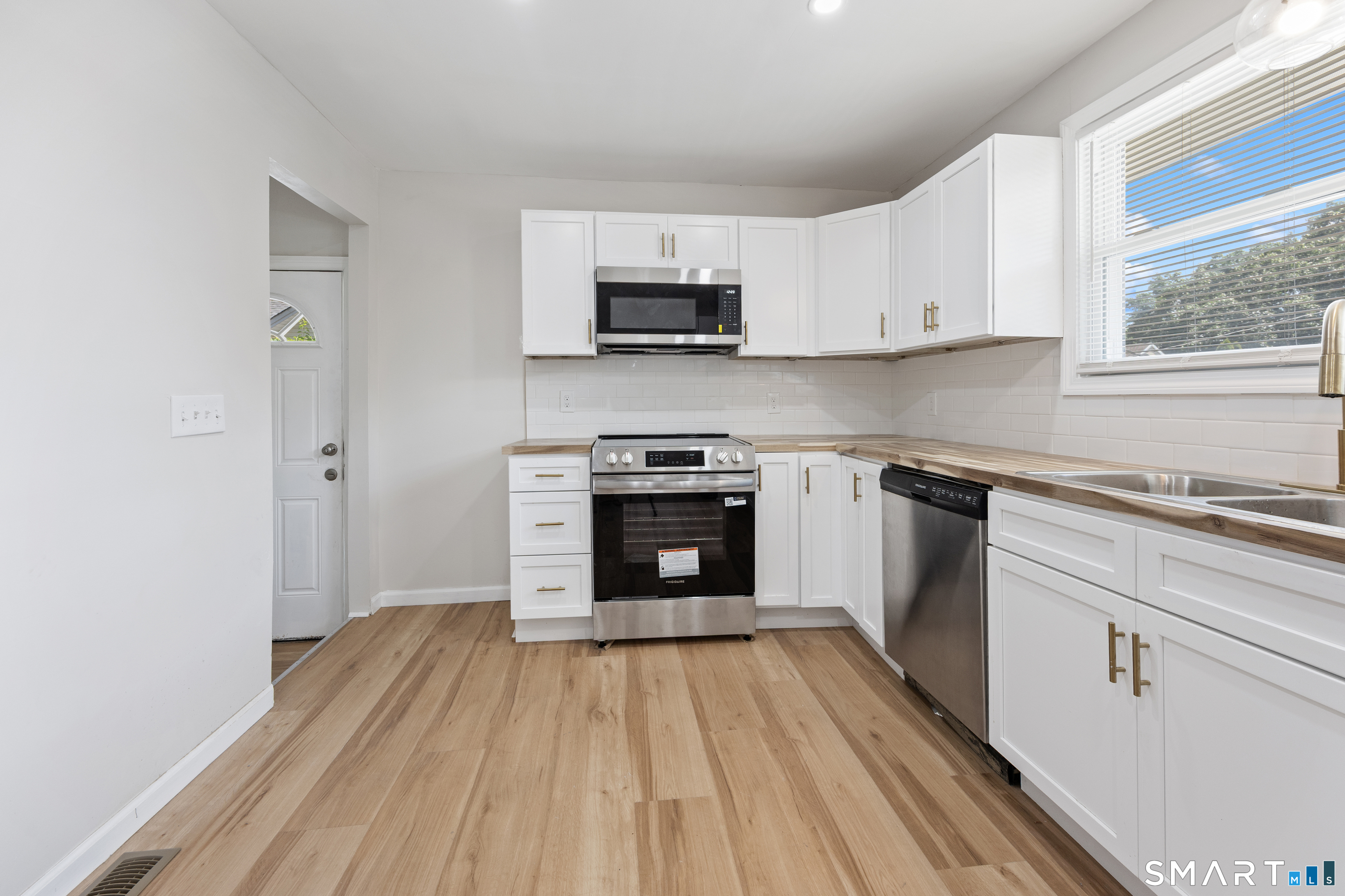 89 Platt Street Waterbury CT 06704