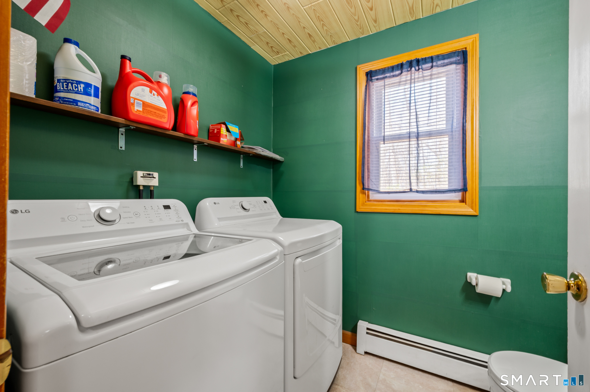 47 Wapping Wood Road Ellington CT 06029
