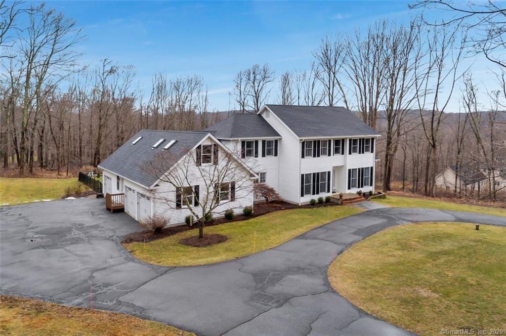 6 Old Farm Hill Road Newtown CT 06470