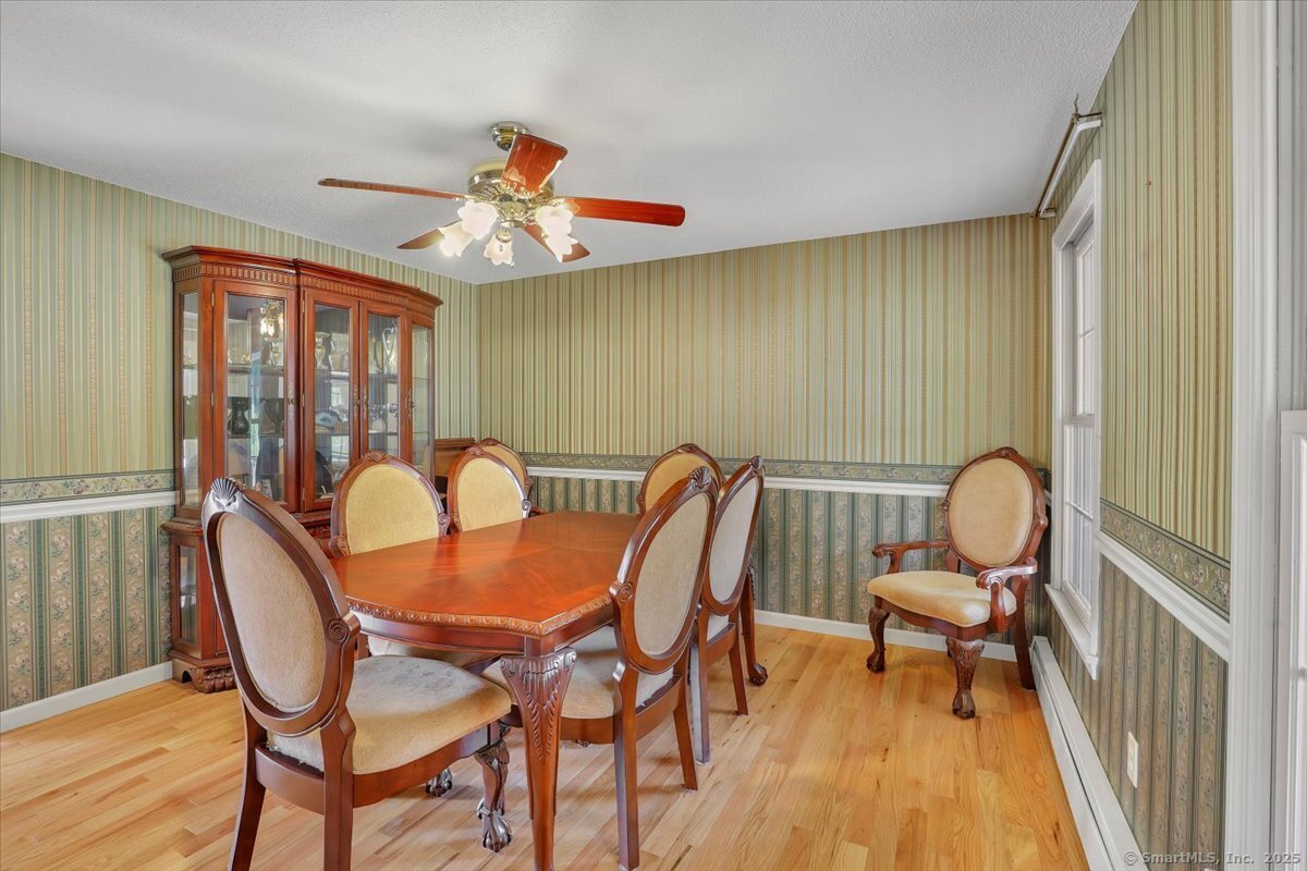 107 Trumbull Lane South Windsor CT 06074
