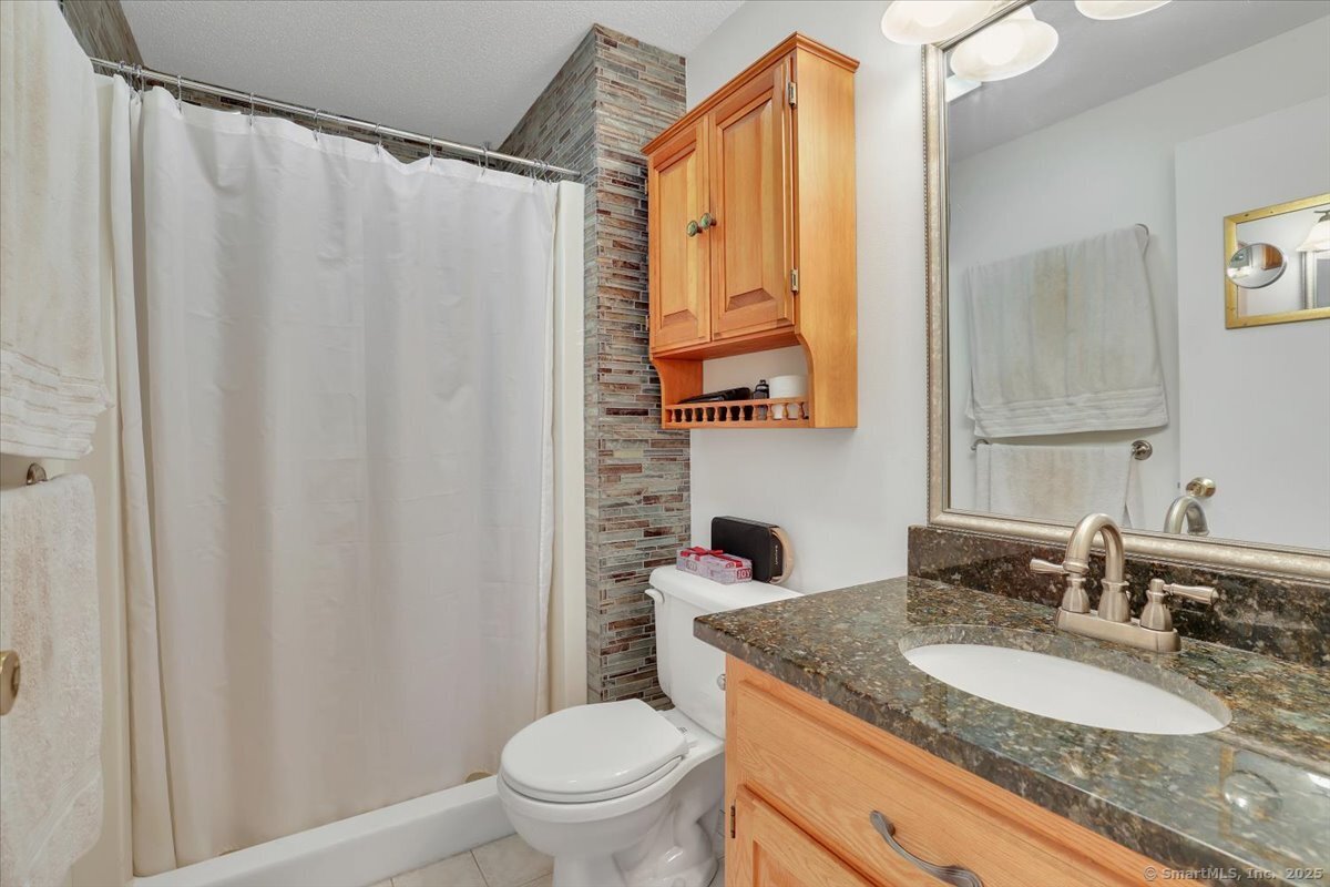 107 Trumbull Lane South Windsor CT 06074