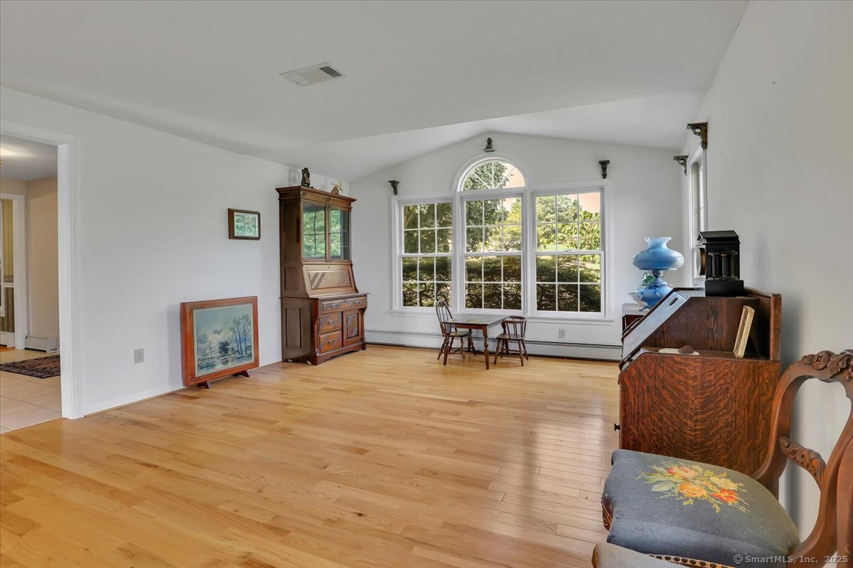 107 Trumbull Lane South Windsor CT 06074