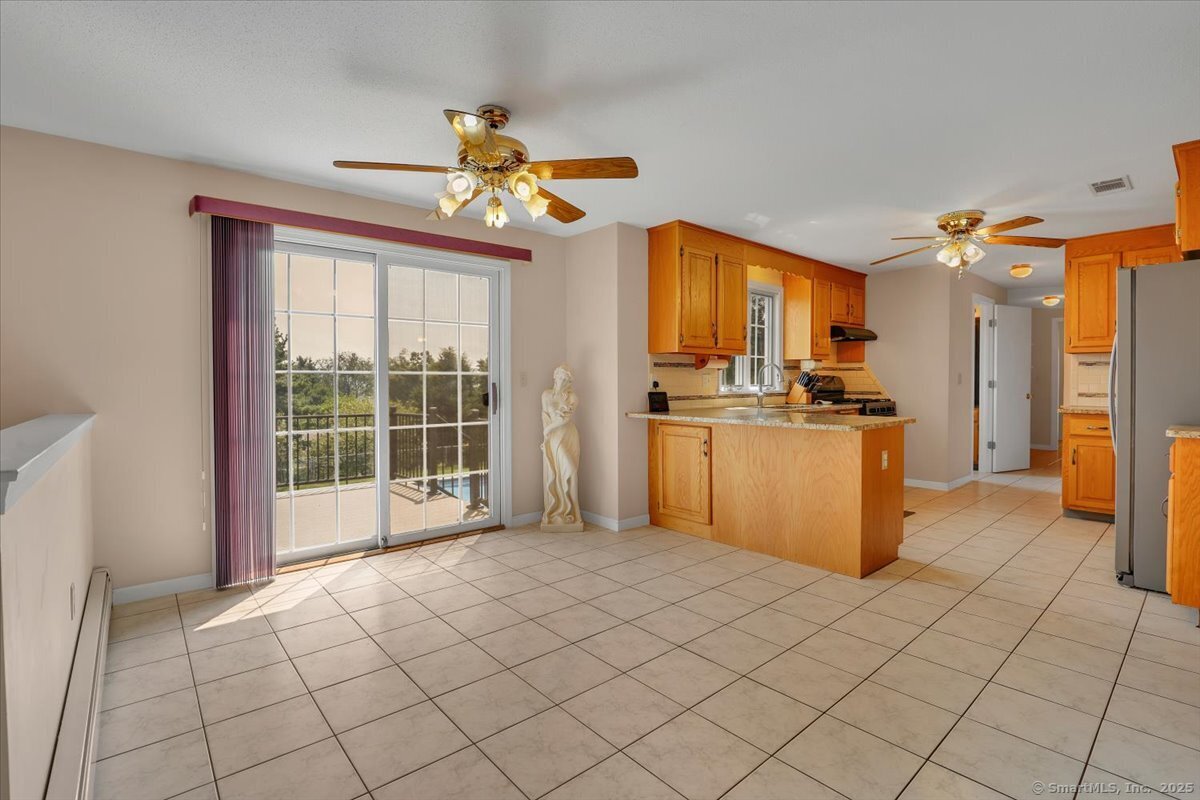 107 Trumbull Lane South Windsor CT 06074
