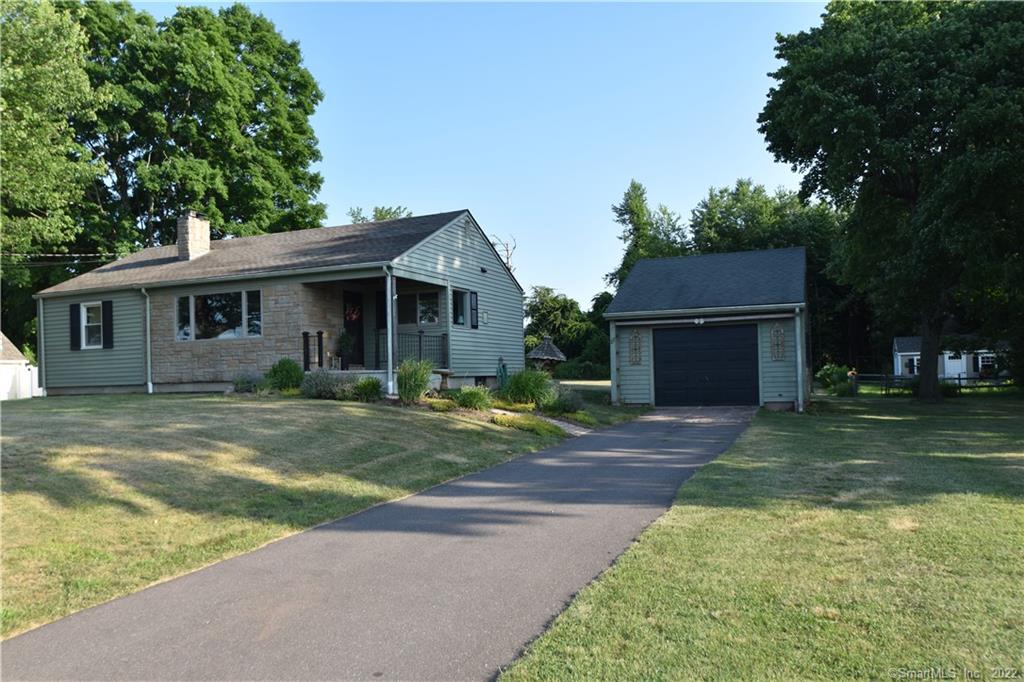 87 Middle Road Ellington CT 06029