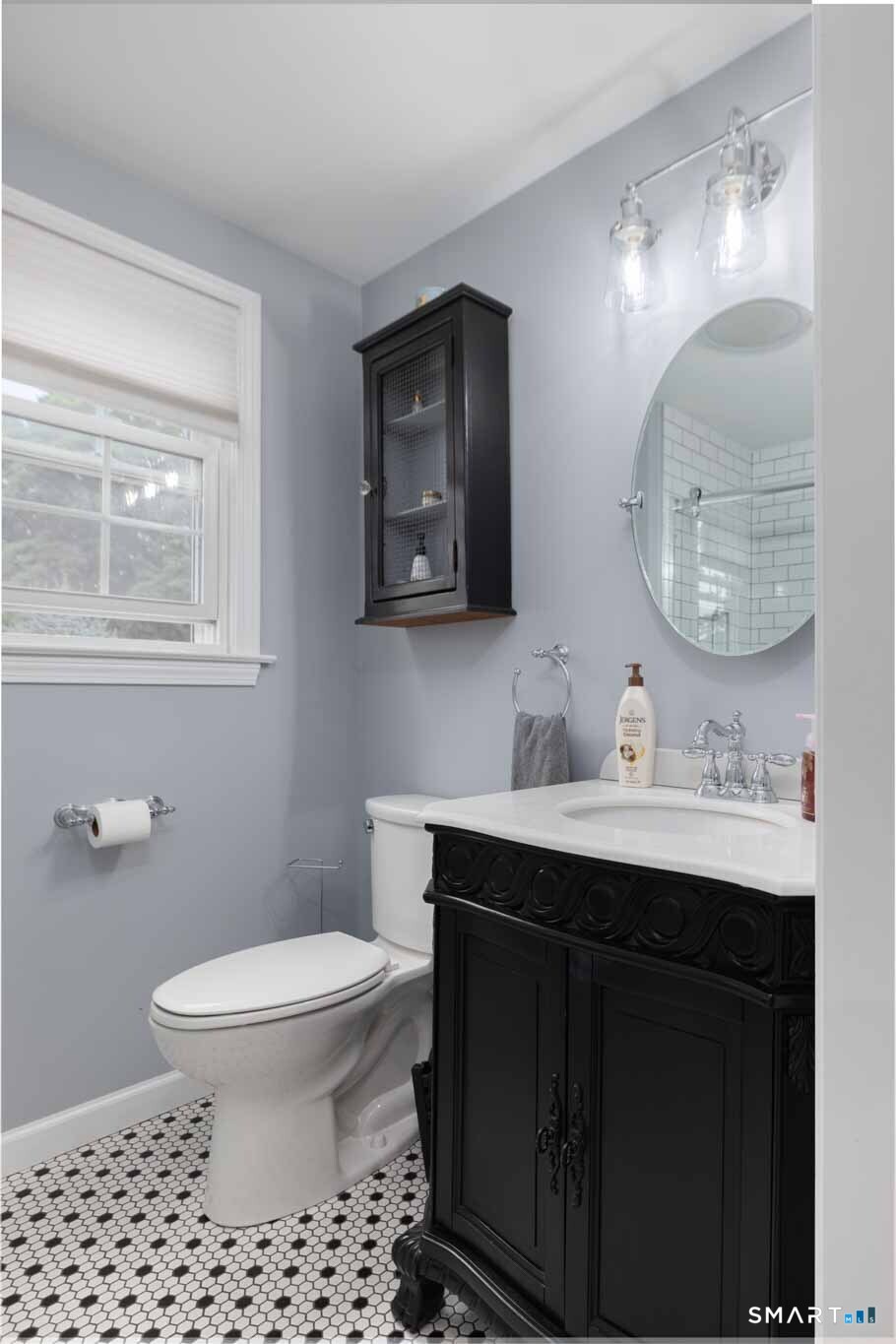 559 East Street Hebron CT 06248