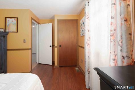 559 East Street Hebron CT 06248