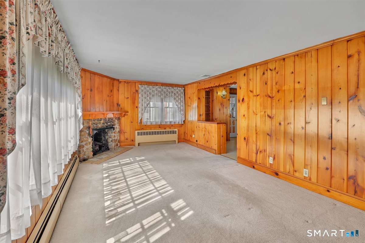 16 Locust Street Plainville CT 06062